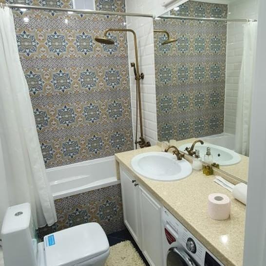 Ernaz Plus Apartments: Sauran-Towers Astana Bagian luar foto