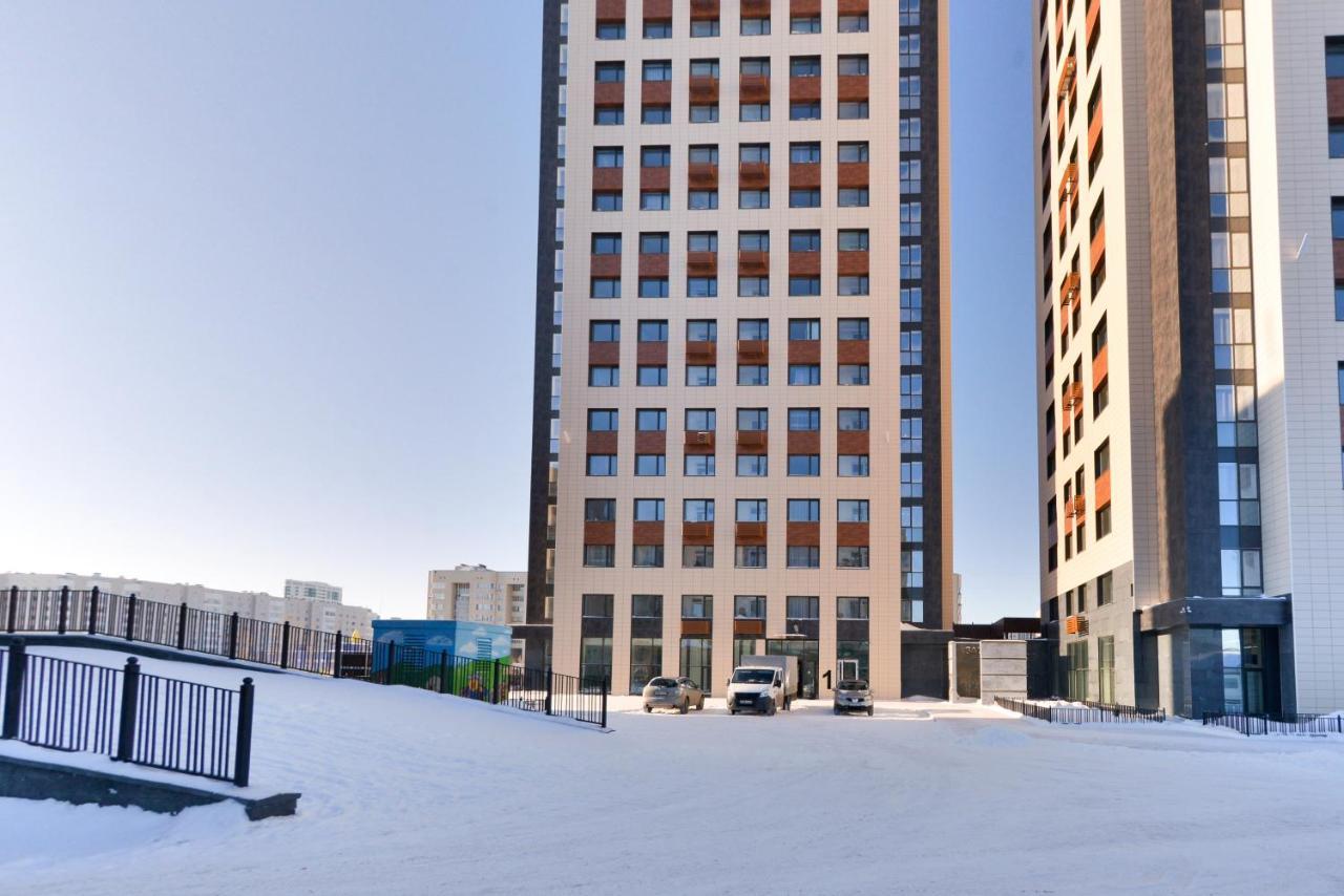 Ernaz Plus Apartments: Sauran-Towers Astana Bagian luar foto
