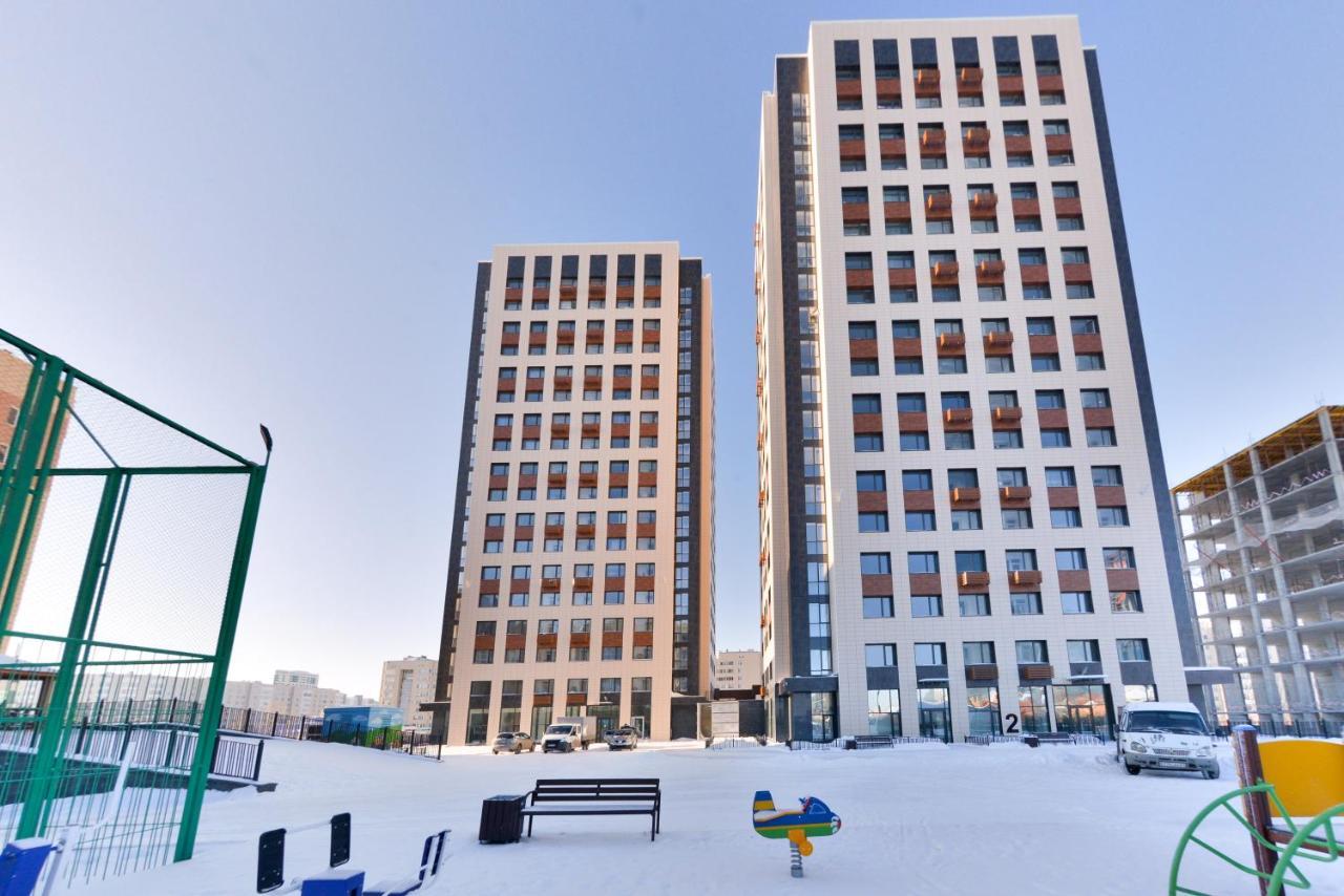 Ernaz Plus Apartments: Sauran-Towers Astana Bagian luar foto